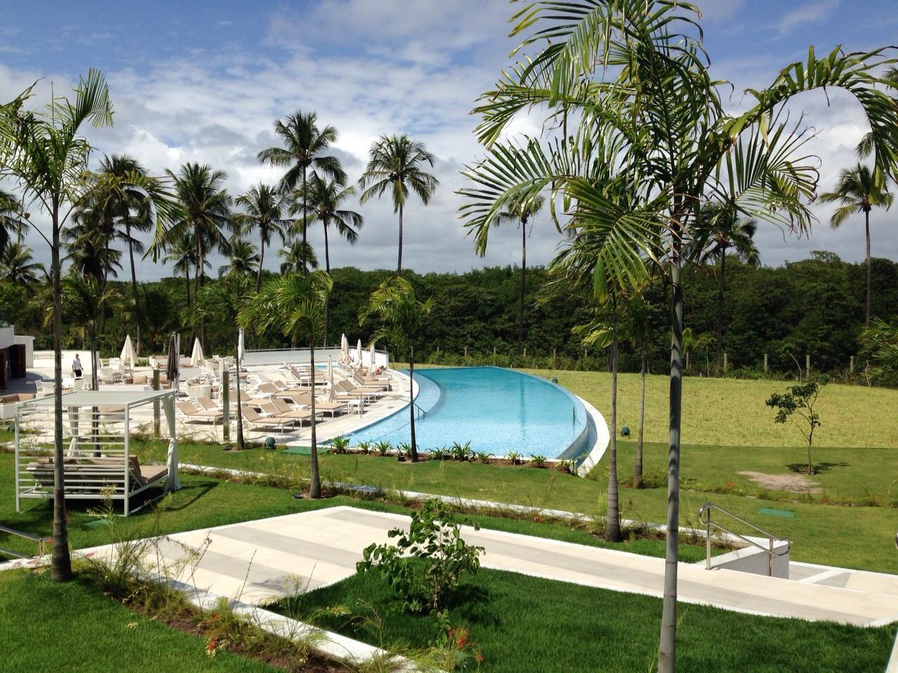 Sheraton Reserva Do Paiva Кабу-ди-Санту-Агостинью Экстерьер фото The pool at the resort