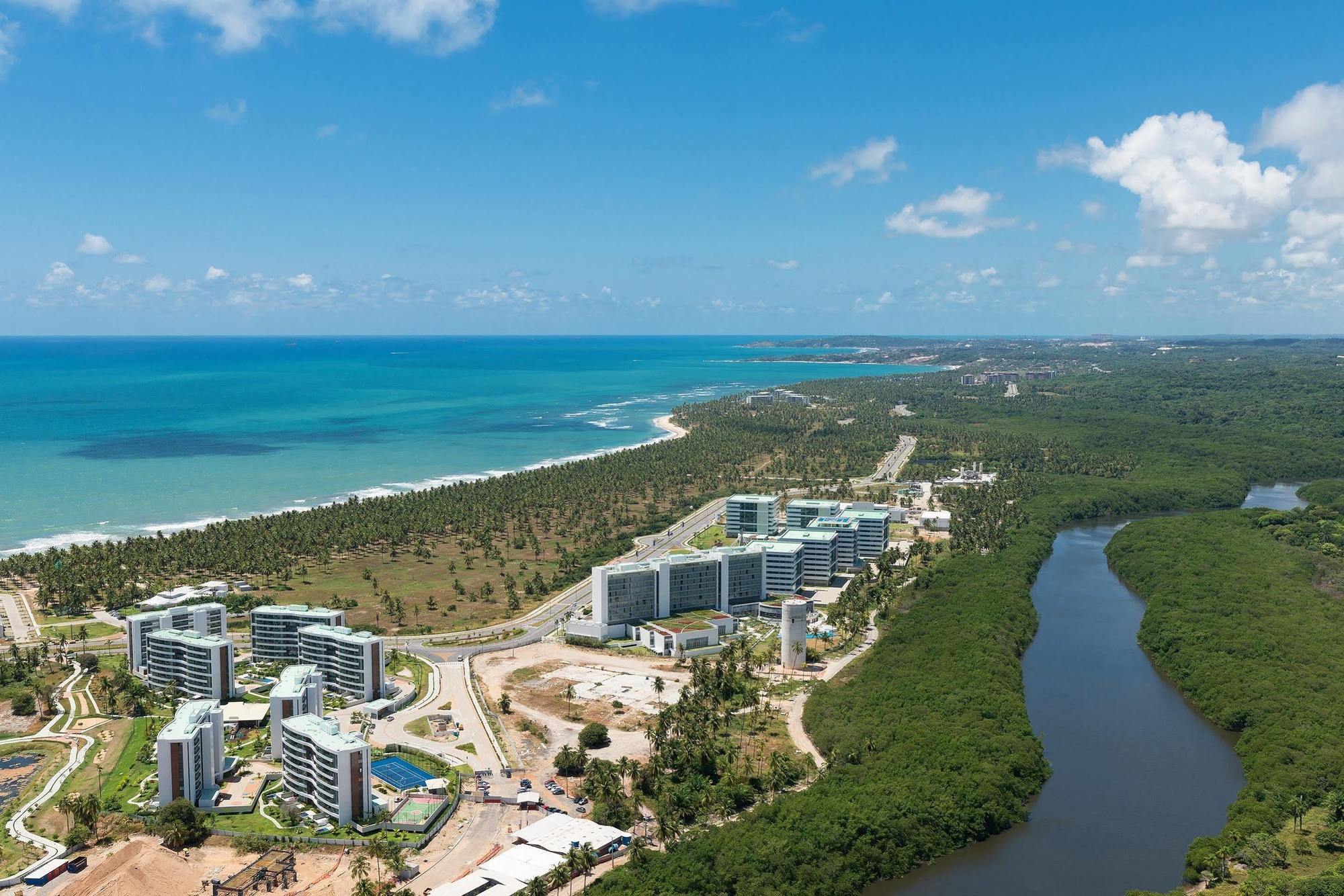 Sheraton Reserva Do Paiva Кабу-ди-Санту-Агостинью Экстерьер фото Aerial view of the resort